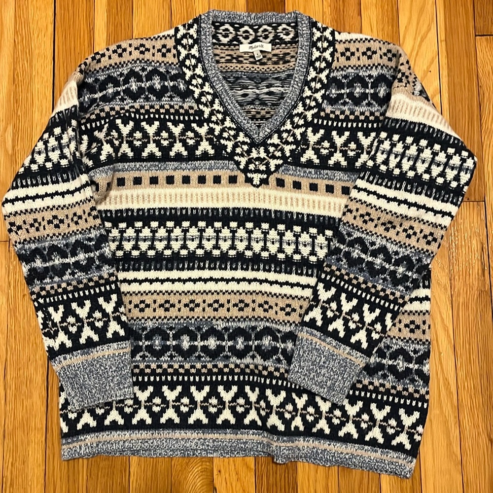 Super cute madewell sweater!